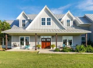 1141 Zuehl Xing, La Vernia, TX 78121