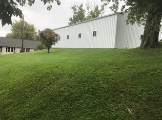 702 Center St, Central City, KY 42330