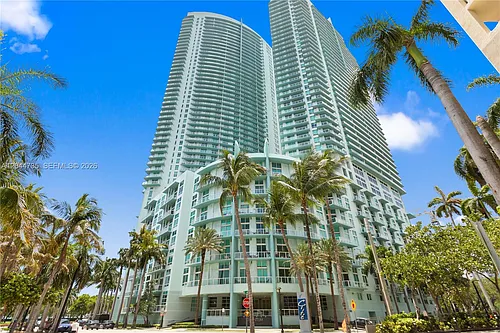 1900 N Bayshore Dr Photo 1 1900 N Bayshore Dr Photo 1