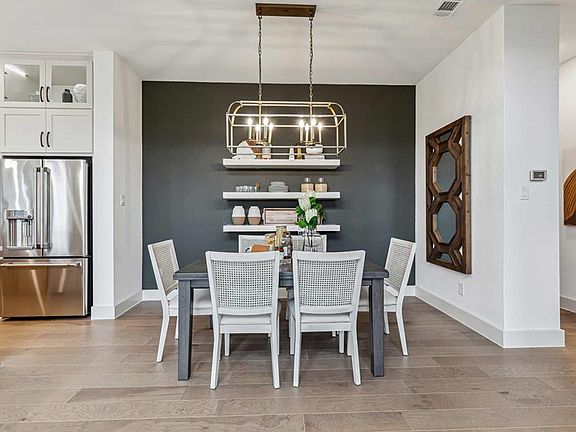 The Camborne - Dining