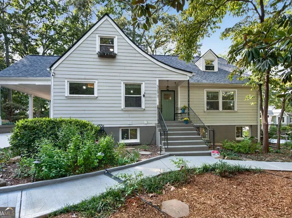 3277 N Whitney Ave, Hapeville, GA 30354