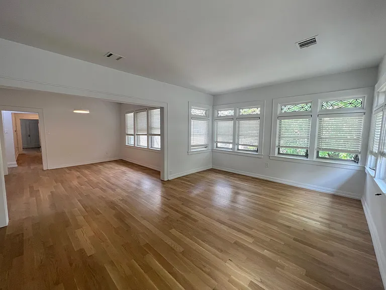 1615 John F Kennedy Blvd #2 — Photo 1