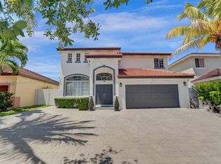10231 SW 227th Ln, Miami, FL 33190