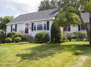 7 Digren Rd, Natick, MA 01760