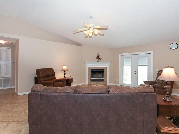 3rd image of 473 Elcino Dr