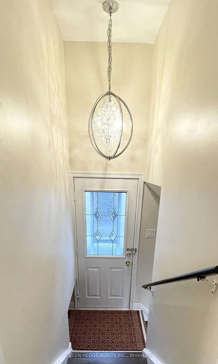 Building Photo - 30 Tapley Dr #LOWER LEVEL