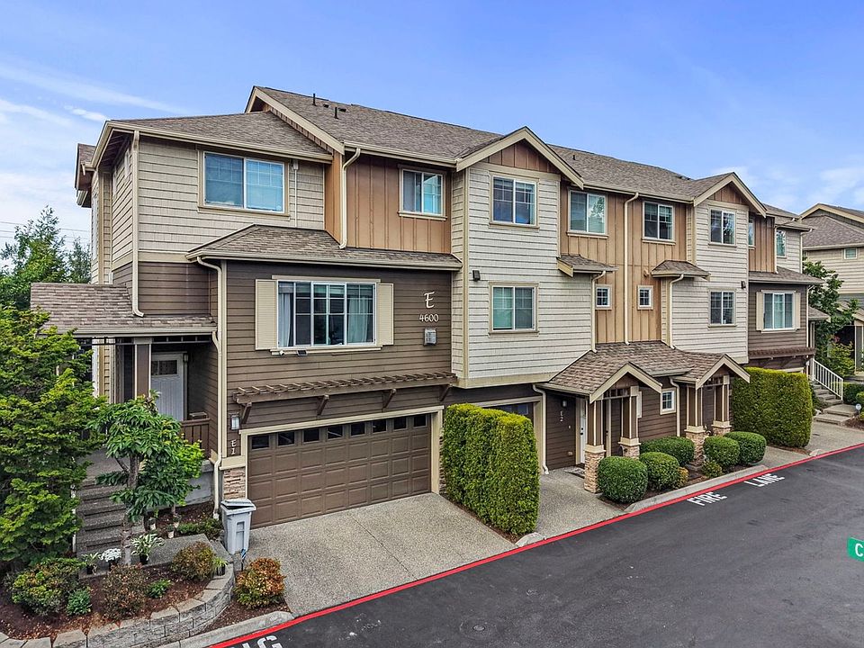 1st image of 4600 NE 3rd Ln Unit E-3