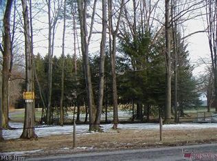 861 Warner Rd SE, Brookfield, OH 44403