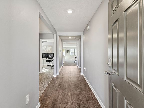 5th image of 65114 Forest Glen Ln
