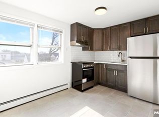354 Thomas Ave #2, Lyndhurst, NJ 07071