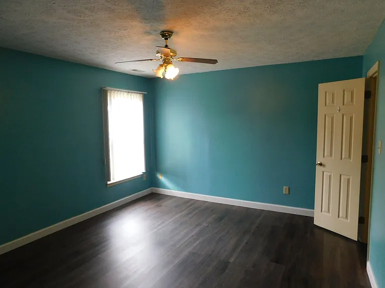 109 S Forest Dr — Photo 11