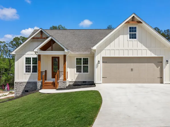 413 Haig Ml, Lake Road 5 Dalton, GA 30720