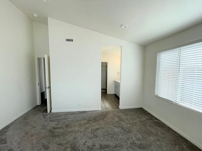 5344 Beachcomber St — Photo 17