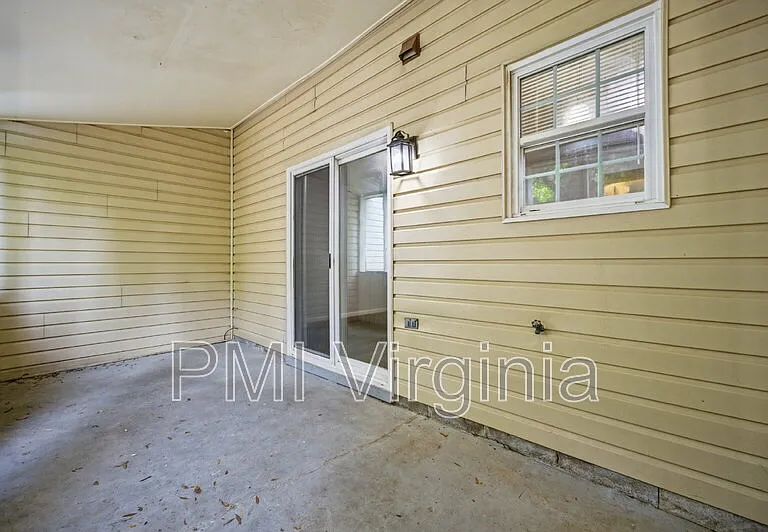 3310 Scarborough Way — Photo 29