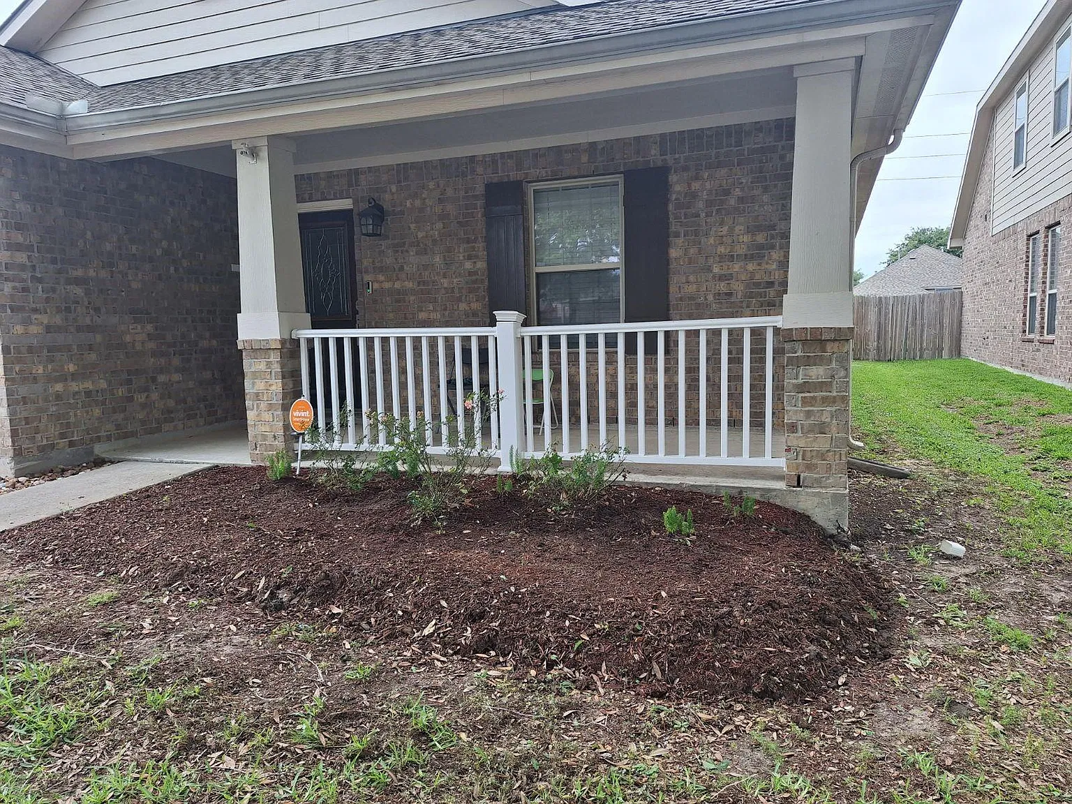 3 bed, 2.0 bath, 1682 sqft, $2,190 — Photo 3