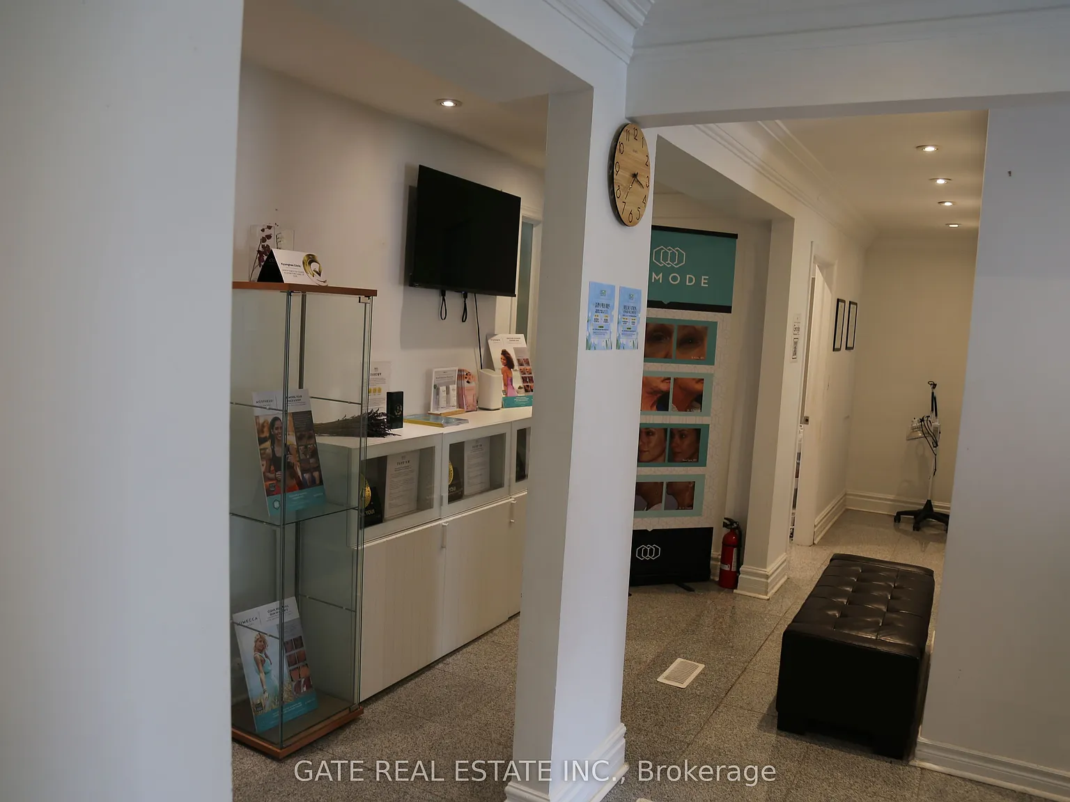 Studio, $5,500 — Photo 4