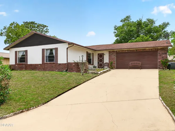 1075 Kingswood Way, Port Orange, FL 32129