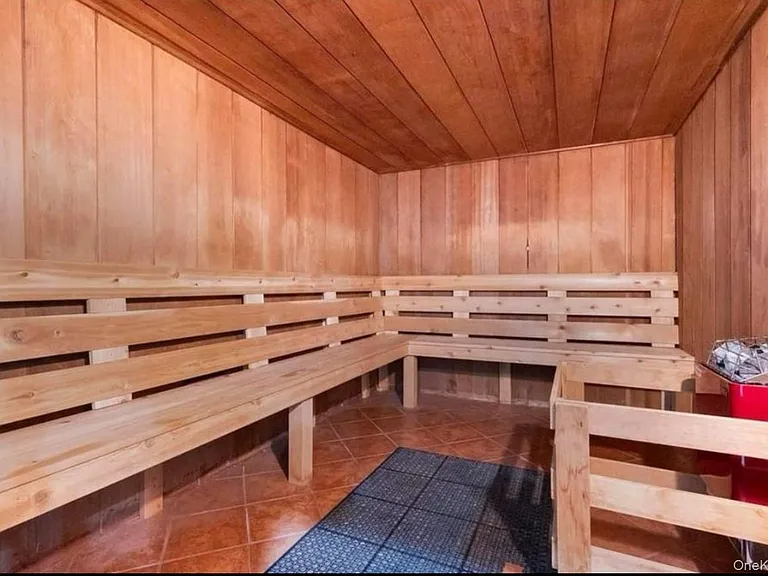 598 Blue Ridge Dr — Photo 26