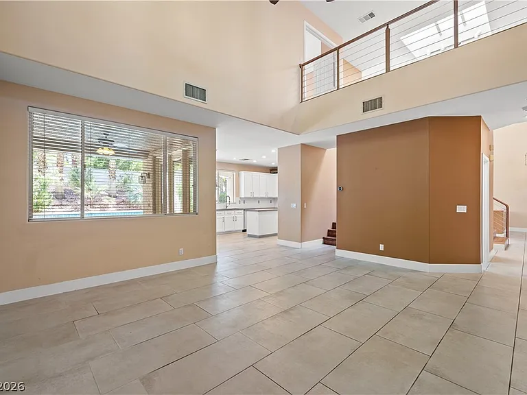 10228 Alessandro Ave — Photo 5