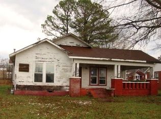 105 E Front St, Bradford, TN 38316