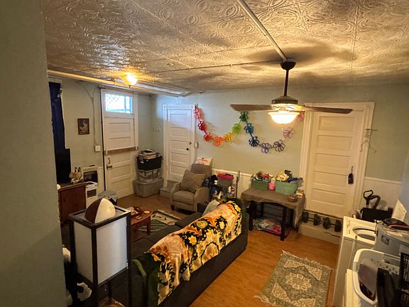 2nd image of 2237 Salisbury St #A