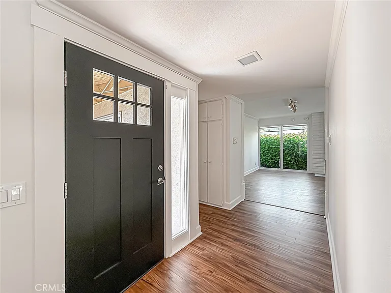 31735 Bainbrook Ct — Photo 6