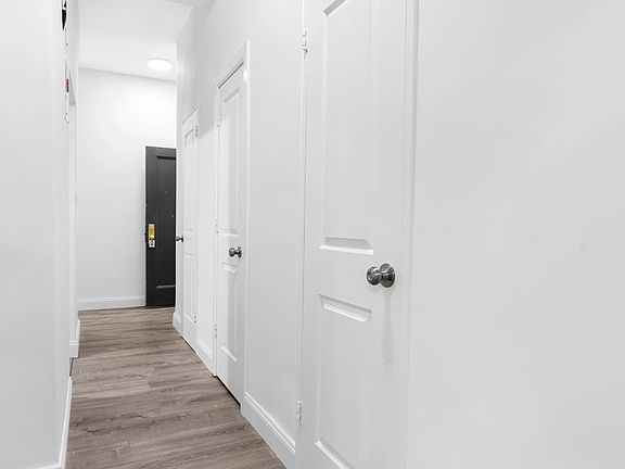 5th image of 3840 Greystone Ave APT Bj