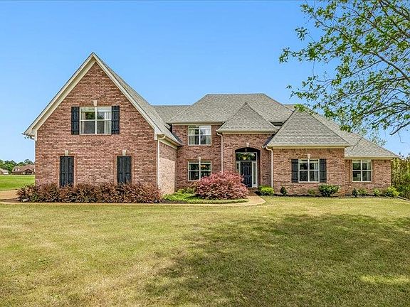 2nd image of 4234 S Forest Hill Dr