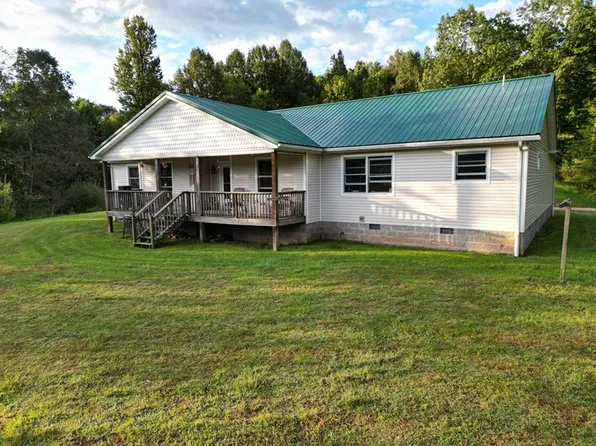 185 Tuckers Run, Spencer, WV 25276