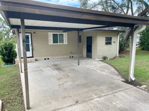 120 W Pine Dr, Lady Lake, FL 32159