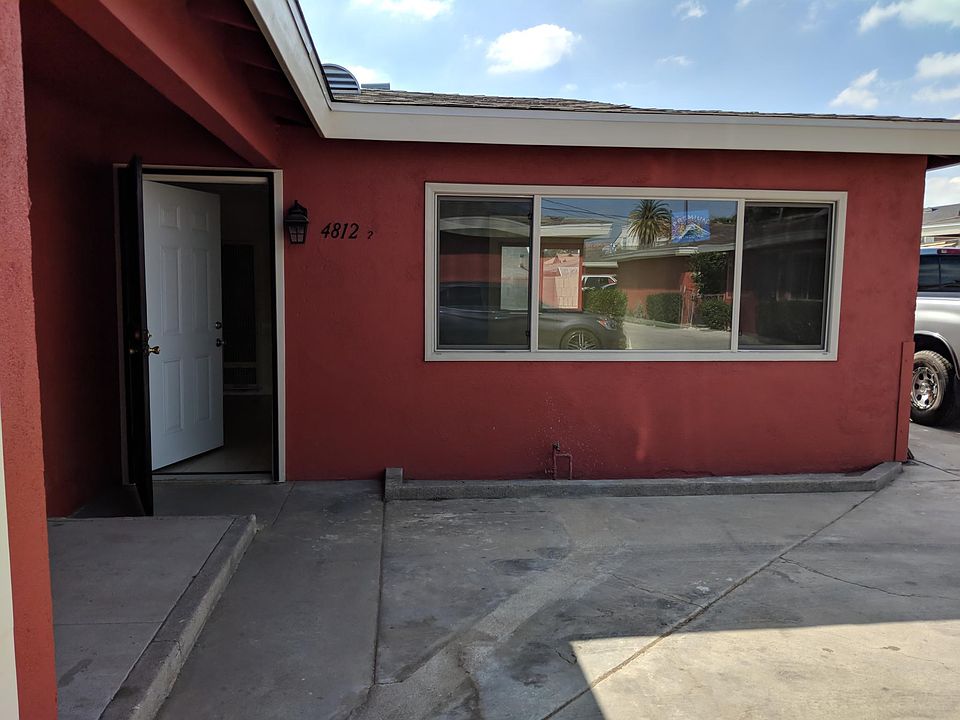1st image of 4812 1/2 Elizabeth St