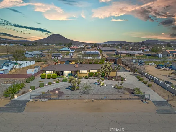20936 Wigwam St, Apple Valley, CA 92307