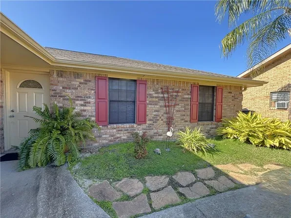 106 Eydie Ln, Slidell, LA 70458