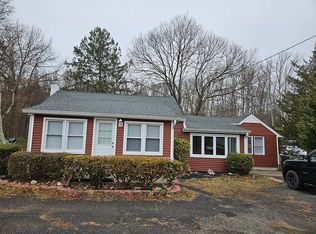 446 Stagecoach Rd, Millstone Township, NJ 08510