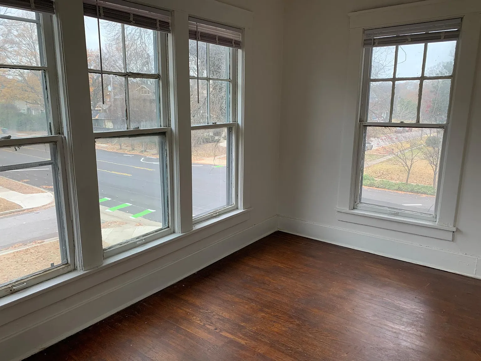 1 bed, 900 sqft, $950 — Photo 2