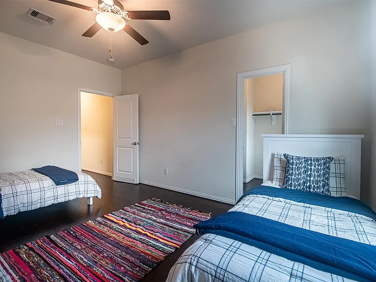 18303 Chester Meadow Ln — Photo 35