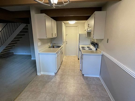 3rd image of 1311 23rd St #0