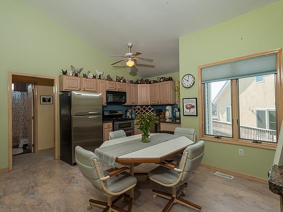 5th image of 3616 Sounds Ave #South