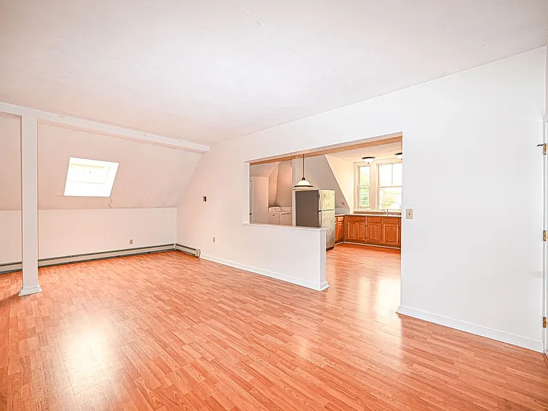 55B Bay St — Photo 8
