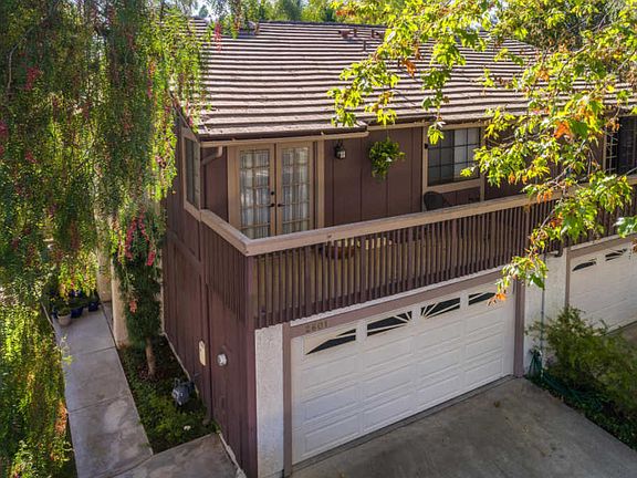 2nd image of 2601 Los Arcos Cir