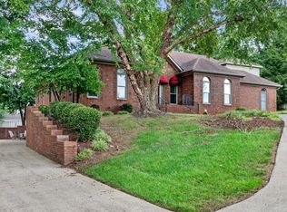 519 Pond Apple Rd, Clarksville, TN 37043