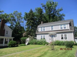 2703 N Clinton St, Fort Wayne, IN 46805