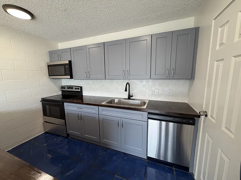 1687 Pensacola St #1106 — Photo 6