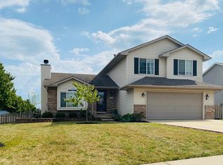 6912 Cornwall Dr, Joliet, IL 60431