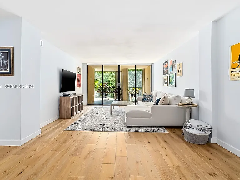 2808 N 46th Ave #E549 — Photo 3