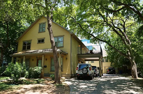 3207 Hampton Rd Photo 1