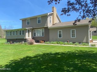 713 Seneca Ln, Roaring Spring, PA 16673