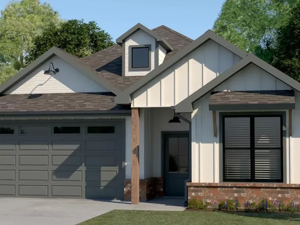1695 Alamo Xing, Tyler, TX 75701