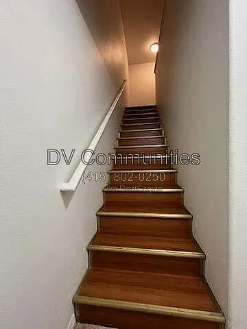 2521 NW Cedar Ave #2 — Photo 6