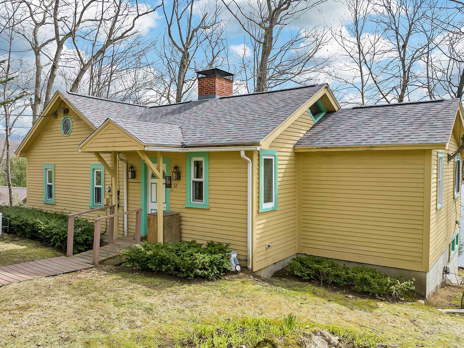 52 W Huntress Pond Road, Center Barnstead, NH 03225 | Zillow